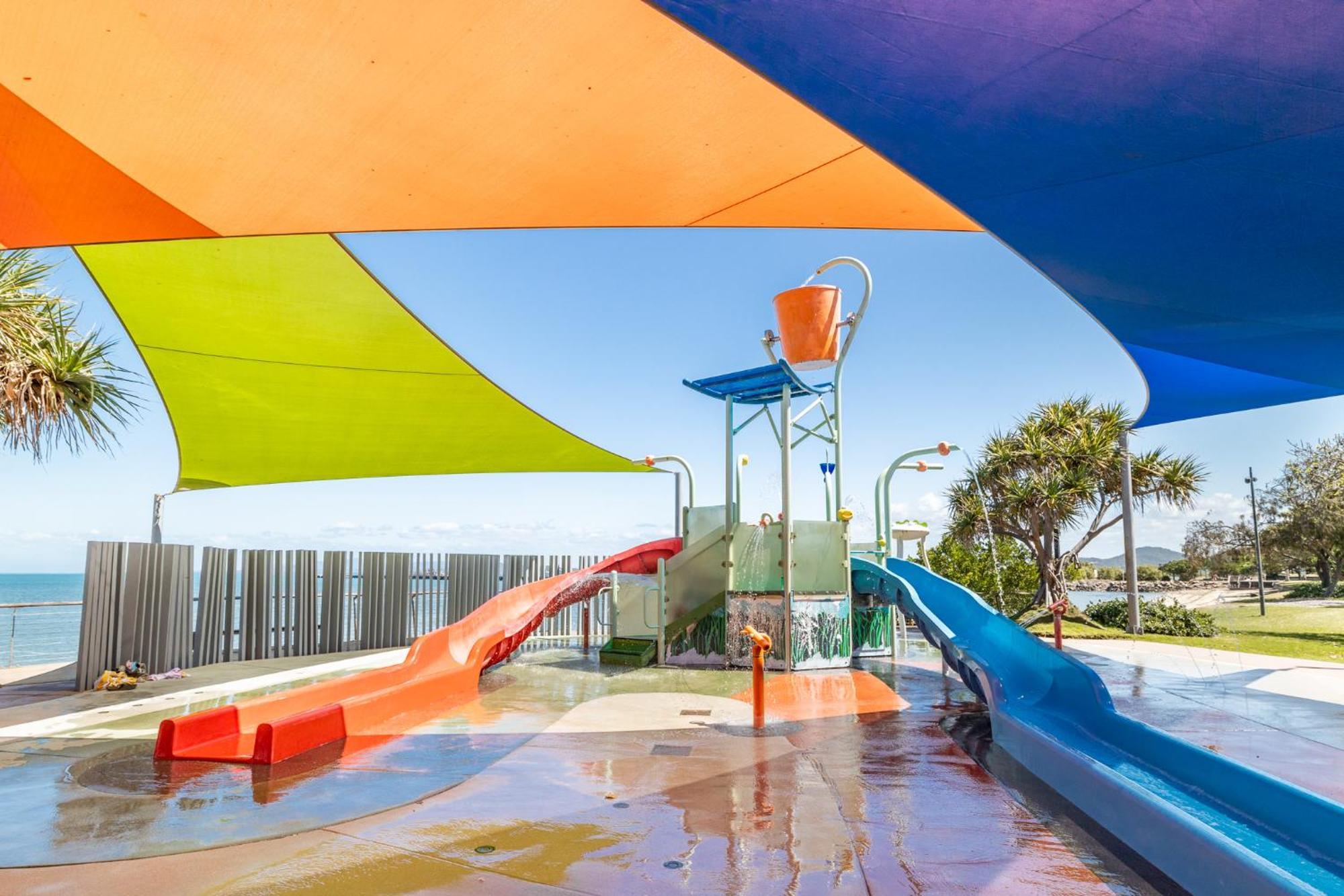 Hotel Harbour Lights Tourist Park Bowen Exterior foto